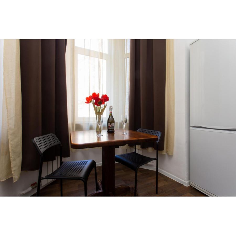 Pushkinskaya Street Apartment Харков Екстериор снимка