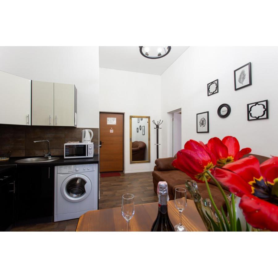 Pushkinskaya Street Apartment Харков Екстериор снимка