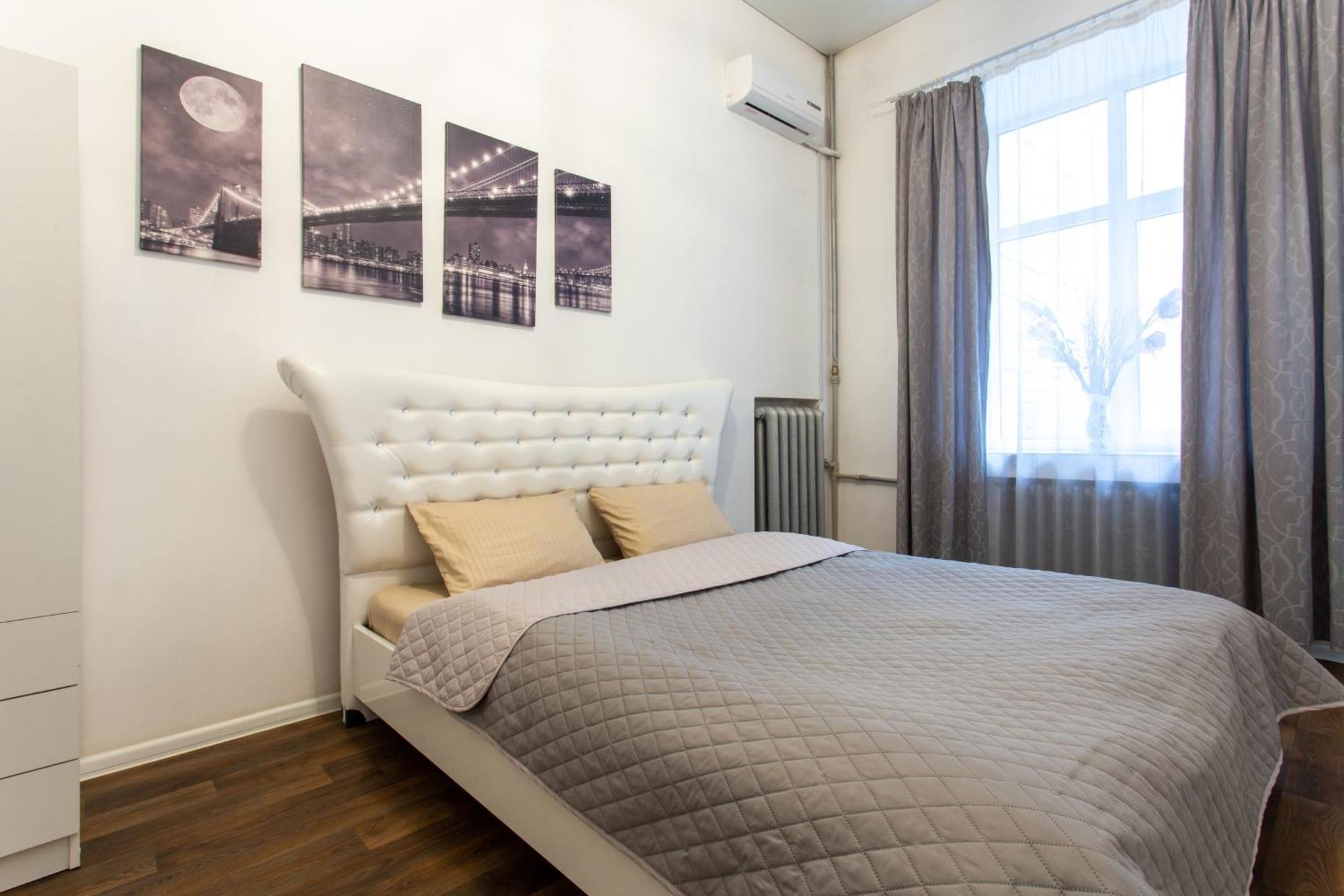 Pushkinskaya Street Apartment Харков Екстериор снимка