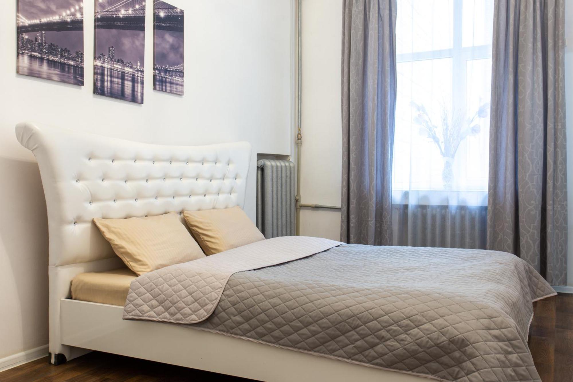 Pushkinskaya Street Apartment Харков Екстериор снимка